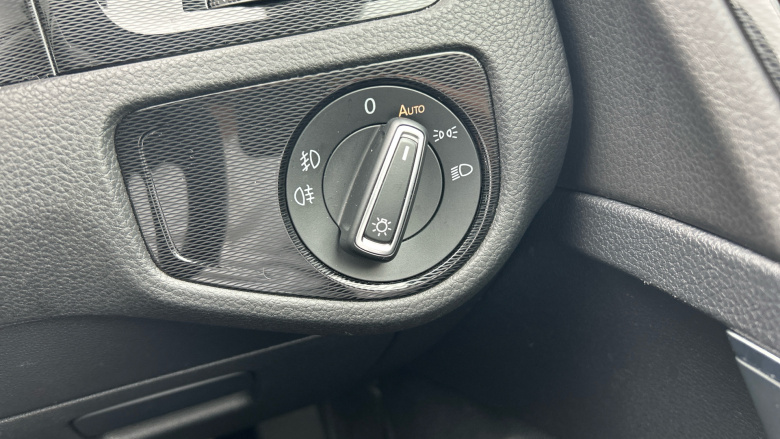 Volkswagen Golf 2.0 TSI GTI 5dr [Nav] Petrol Hatchback